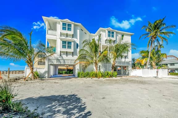Oceanfront Paradise